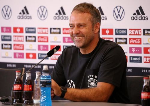 Corona | Impfkampagne rund um das Länderspiel