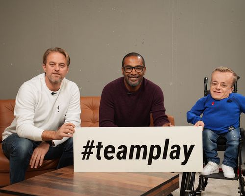 YouTube | #ungehindertRIESIG meets @vfb 