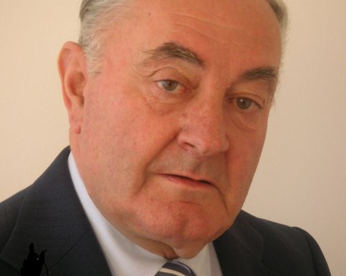 Auszeichnung | Werner Schüle erhält Ehrenplakette 