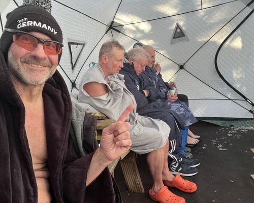 Eisschwimmen | Tschepe schnappt sich drei Titel