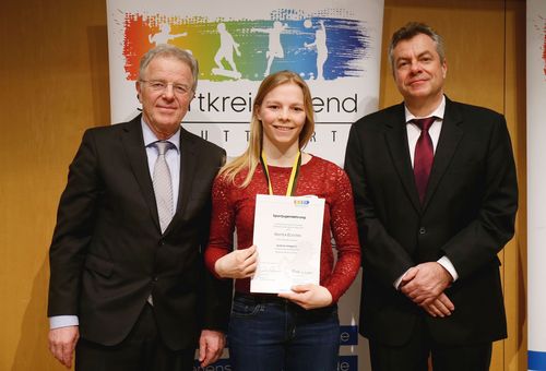 Die Kunstradfahrerin Mattea Eckstein (Mitte) feierte im Trikot der SportKultur Stuttgart zahlreiche Erfolge. | Foto: Pressefoto Baumann Stuttgart | SportKultur eröffnet den "SportHub"