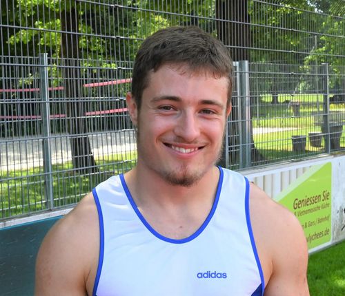 Rasenkraftsport | DM-Titel für Meyer und Röske