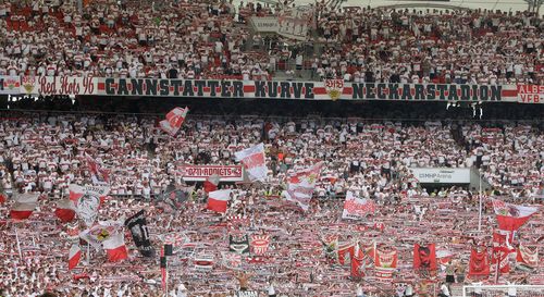 Regio TV | VfB-Fans freuen sich über den Auftaktsieg