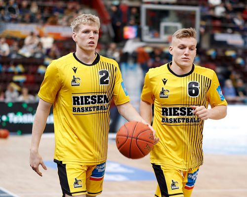SWR Sport | Basketball-Brüder aus Ludwigsburg