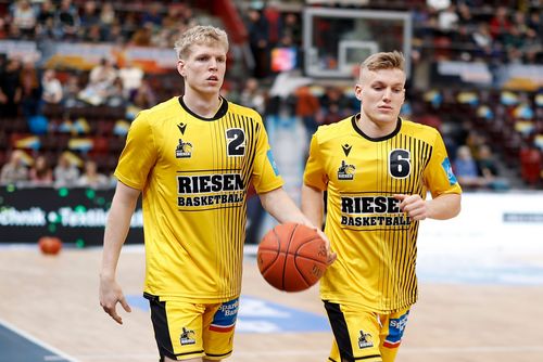 SWR Sport | Basketball-Brüder aus Ludwigsburg