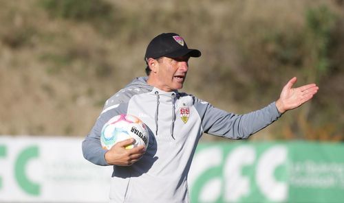 Bruno Labbadia | Foto: Pressefoto Baumann VfB TV | Marbella-Fazit von Trainer Bruno Labbadia