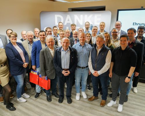 Fußball | Württemberg feiert seine Unparteiischen