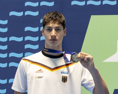 Schwimmen | Subäjr Biltaev stellt neue Rekorde auf