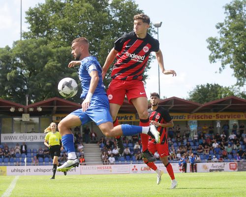 Fußball | Der Ball rollt wieder ...