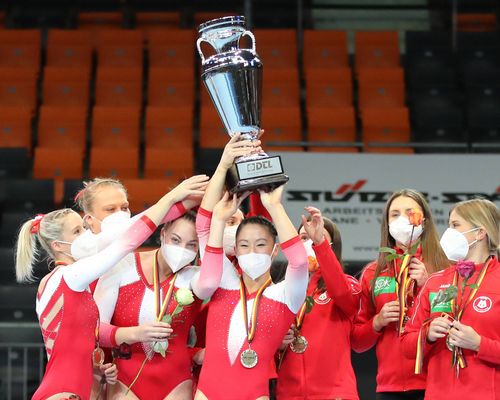 Turnen | Gold für Stuttgart, Silber für Wetzgau