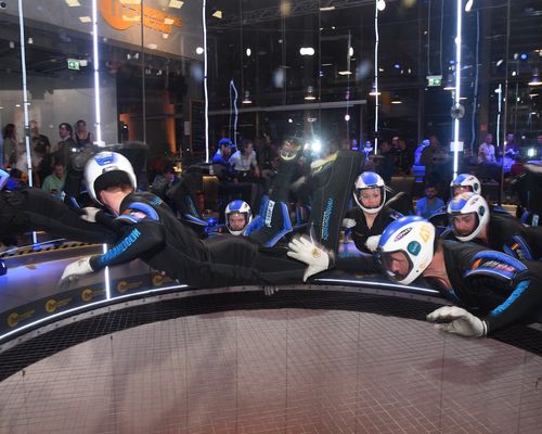 Fallschirmspringen | Meyer gewinnt Gold und Silber 