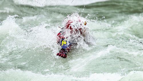 VIELFALT DES SPORTS | Wildwasserschwimmen