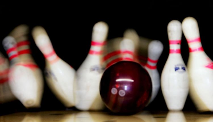 Bowling | Kompletter Medaillensatz für Celine Lüdecke
