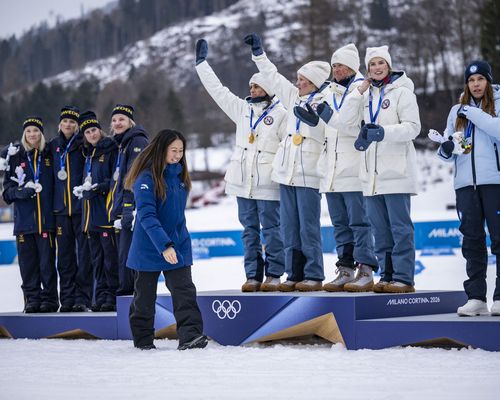 ONDA MILANESE | Siegerehrung mit Kim Bui 