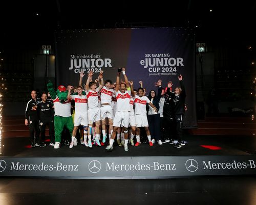 Regio TV | VfB Stuttgart beim JuniorCup siegreich