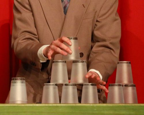 Sport Stacking | Son Nguyen gewinnt den EM-Titel