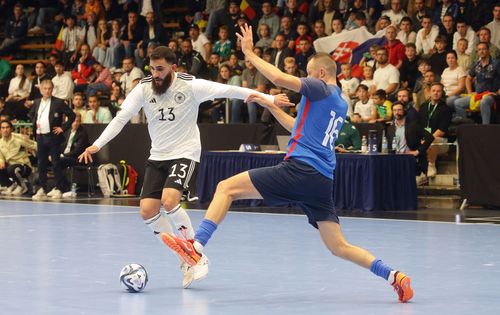 Die deutsche Futsal-Nationalmannschaft (weiße Trikot) tritt in Stuttgart an. | Foto: Pressefoto Baumann Event der Woche | Futsal-Länderspiel in Stuttgart