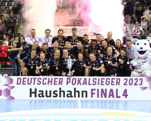 Auszeichnung | SG-Frauen, Adam und Freund vorn