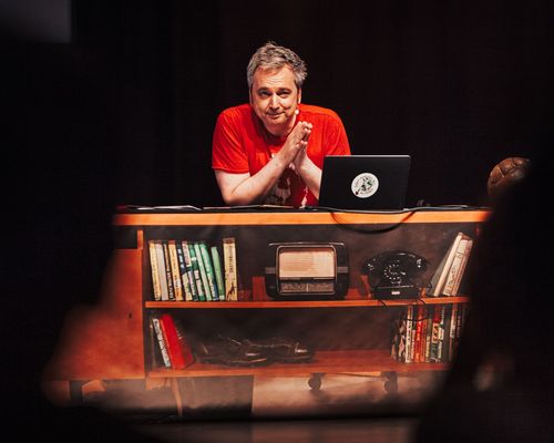 Stuttgart | Zeigler mit Fußballprogramm auf Tour