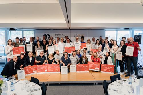 Freudige Gesichter bei der Preisverleihung der WLSB-Sportstiftung in Esslingen. | Foto: WLSB-Sportstiftung / Fotografie Ebinger
Auszeichnung | WLSB-Sportstiftung hat 24 Gewinner ermittelt