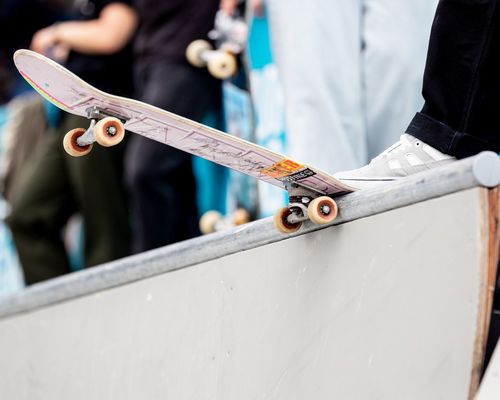 Stuttgart | Skateboardcommunity feiert in Botnang