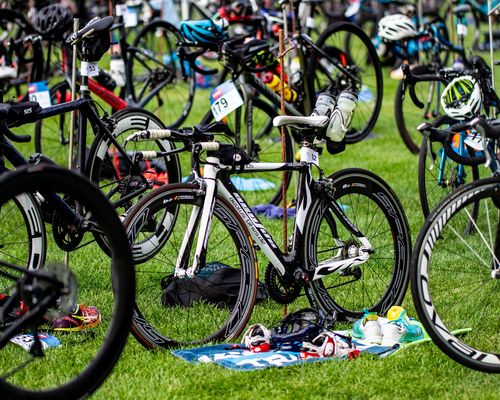 Triathlon | Jana Grimm schnappt sich den Titel