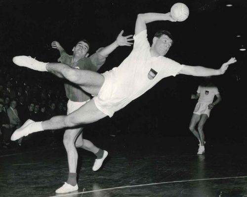 MEIN MOMENT | Erstes offizielles Länderspiel gegen die DDR