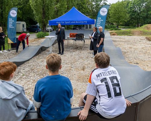 Stuttgart | Größter Dirtpark ist eröffnet worden
