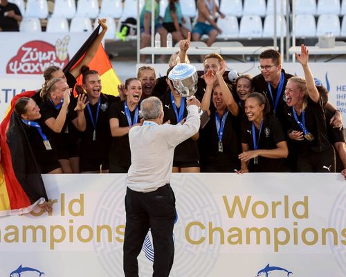 Beachhandball | Klingler gewinnt mit Deutschland WM-Titel