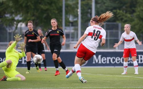 VfB TV | VFB INSIDE mit Sophie Gairing 