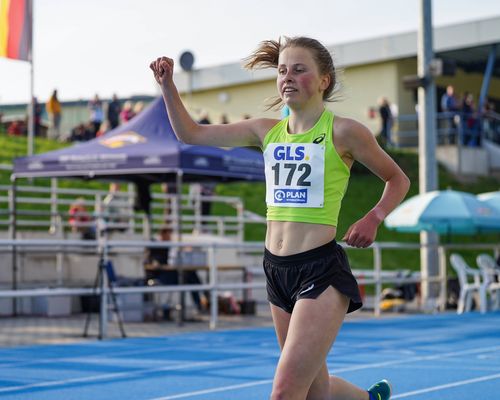 Auszeichnung | Weis ist "Nachwuchsläuferin des Jahres"