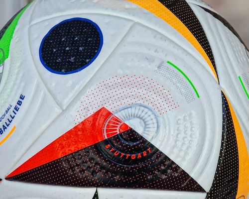 EURO 2024 Stuttgart | Die "Fußballliebe" kommt