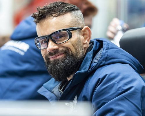 MIKRO AN! | Marcus Haider