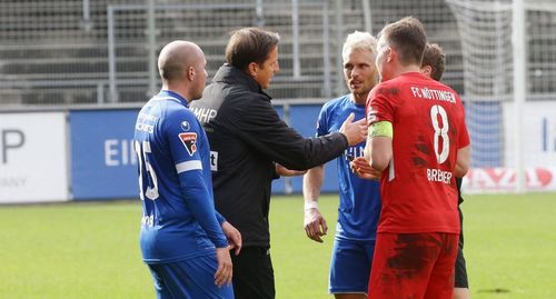 Fair-Play-Aktion | Kickers-Trainer verhält sich vorbildlich