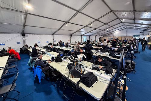 ONDA MILANESE | Arbeiten im Taubenschlag