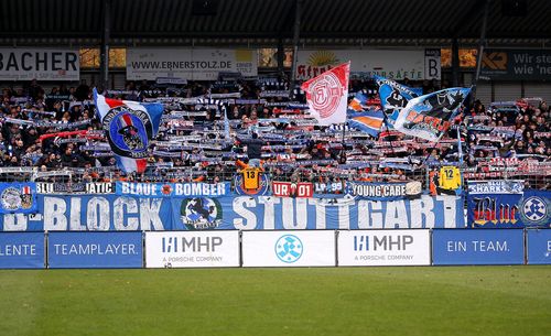 Die Kickers-Fans haben in dieser Spielzeit viel Freude an dem, was die SVK-Kicker zeigen. | Foto: Pressefoto Baumann Event der Woche | Blaues Wunder in der Regionalliga?