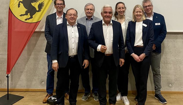 Sportkreis Stuttgart | Kapitän Stradinger bleibt an Bord