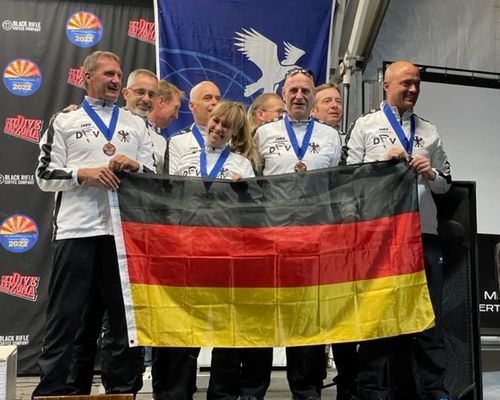 Fallschirmspringen | Göran Meyer gewinnt WM-Bronze