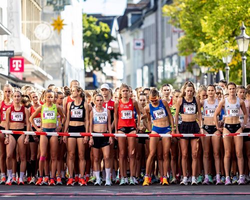 Leichtathletik | Gold für Weis, Silber für Lauer