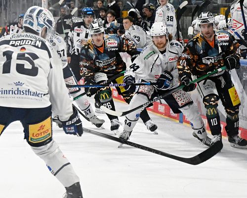 Trikotsammlung | Folge 11: Halloween und die Steelers