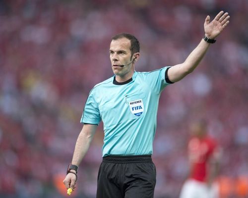 Fußball | wfv zeichet Schiedsrichter-Trio aus