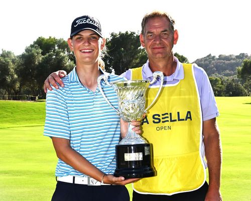 Golf | Erfolgreiche Premiere als Profi