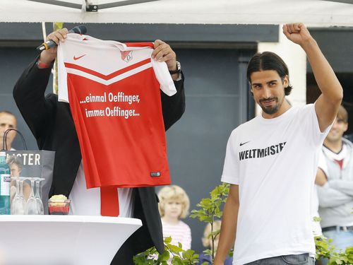 In Kommune C befindet sich das Sami-Khedira-Stadion. | Foto: Pressefoto Baumann KOMMUNALES SPORTQUIZ | Folge 5