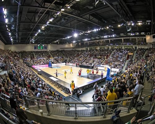 Namensrechte | MHP verlängert sein Engagement