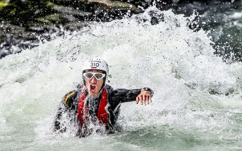 VIELFALT DES SPORTS | Wildwasserschwimmen