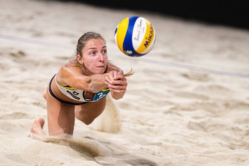 Iryna Machno | Foto: IMAGO / Eibner Europa Regio TV | Porträt der Machno-Schwestern