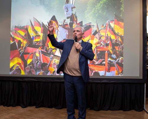 Auszeichnung | GOLDENES RÖSSLE für Herbert Rudel