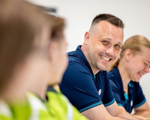 Rollstuhltischtennis | Team aus Frickenhausen überrascht