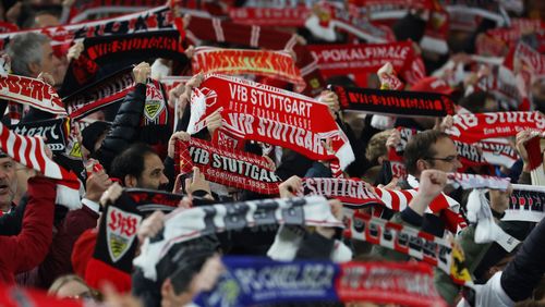 Viele Fans fiebern mit dem VfB Stuttgart mit. | Foto: Pressefoto Baumann VfB TV | Premiere von "VfBeats" mit MAJAN
