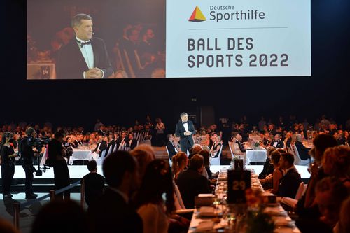 ZEITREISE | Athletenförderung seit dem Jahr 1967